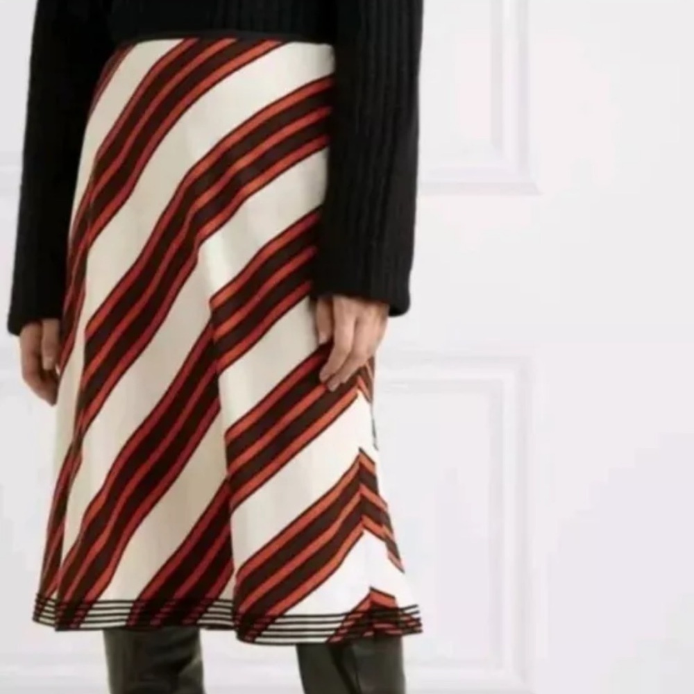 TORY BURCH
PRINTED MIDI SKIRT size 10